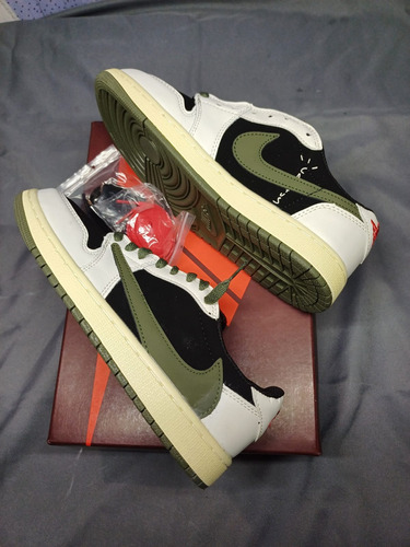 Jordan 1 Low Travis Olive 