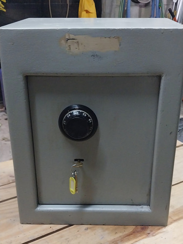 Caja De Seguridad Cofre Con Llave Dial Falso 