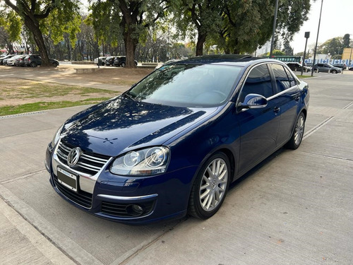 Volkswagen Vento 2.0 T 