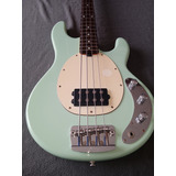 Musicman Sterling 34 Ca  Stingray 