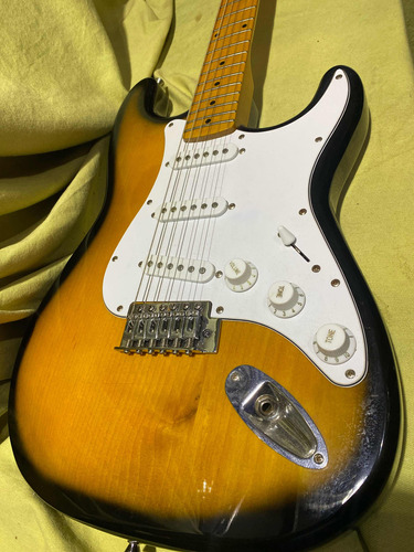 Guitarra Sx Stratocaster Classic 50 Maple Permuto 