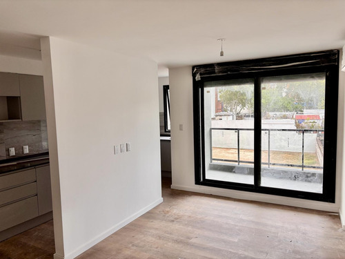 Venta Apartamento En Tres Cruces - Imagen 2
