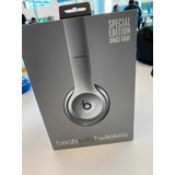 Beats Solo Wireless Special Edition Space Gray