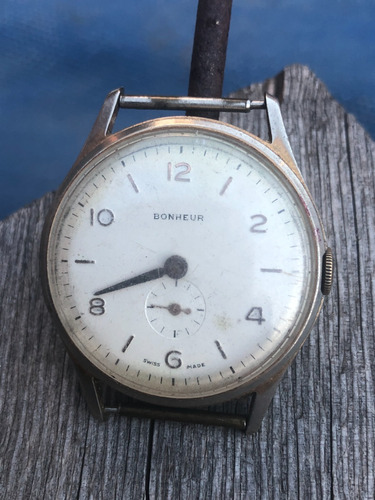 Reloj Bonheur, Swiss Made, No Funciona.