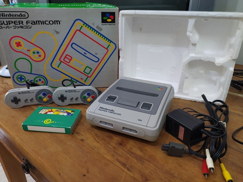 Super Famicom Modelo Shvc 01 Na Caixa 2 Controles Bomberman5