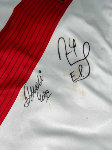 Camiseta River Madrid Firmas Enzo Perez Y Enzo Francescoli