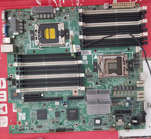 Mother 1366 Dual Cpu Hp 4k1114 Con Controladora Sas