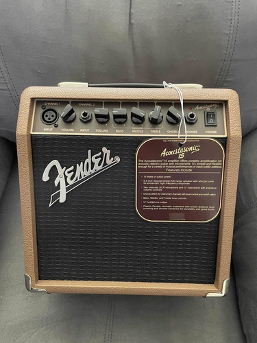 Amplificador Fender Acoustasonic 15