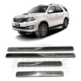 Protector Pisapuertas Cromado Toyota Fortuner 2008-2016