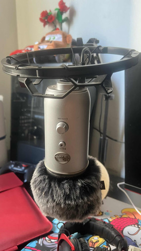 Microfone Blue Yeti + Shockmount