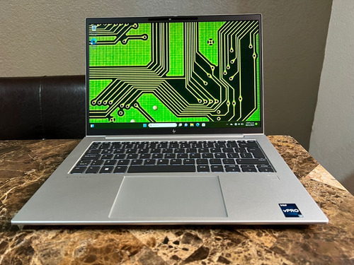 Hp Elitebook 840 G10, 16gb Ram, 512gb Sdd