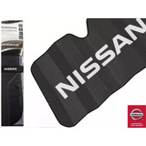 Parasol Cubresol Acordeón Negro Nissan Cabstar 2015