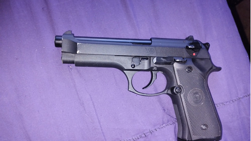 Pistola M-92 Aire Comprimido 