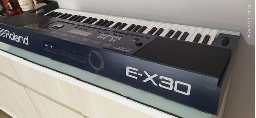 Teclado Arranjador Roland Ex30