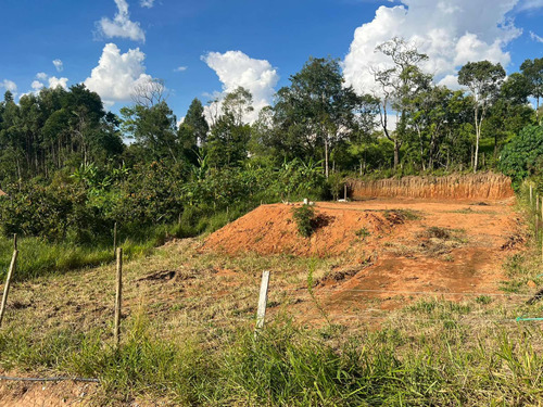 Terreno Em Ibiúna Próximo A Represa