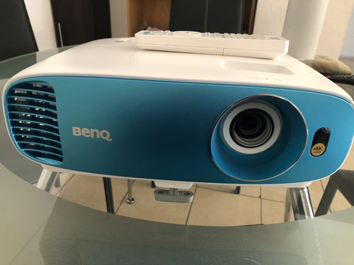 Proyector De Cine En Casa Benq Tk800m 4k Uhd Hdr