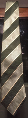 Corbata Hugo Boss 100% Seda Color Verde Militar Y Claro