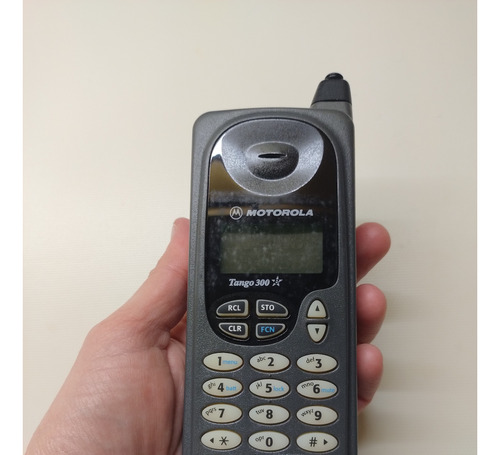 Motorola Tango 300 Celular Movicom