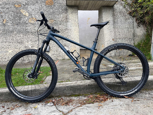 Bicicleta Specialized Fuse 27.5