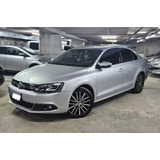 Volkswagen Vento 2.0 Sportline Dsg - Dubai Autos