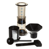 Cafetera Aeropress Marca Aerobie Portatil 3-4 Tazas 