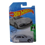 Porsche Panamera Turbo S Hot Wheels Fyb51 202/250 2018