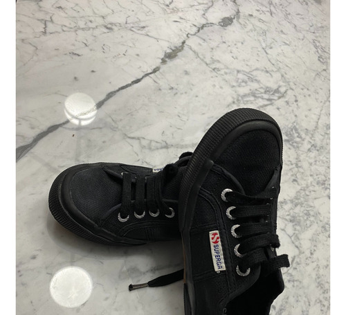 Zapatillas Negras  34 Superga