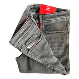 Jean Diesel Sleenker Color Gris Talla 32