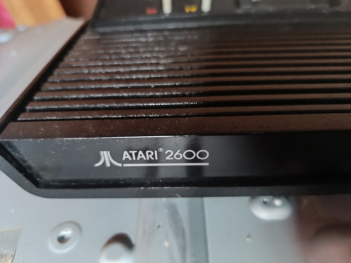Vídeo Game Atari Usado (console)