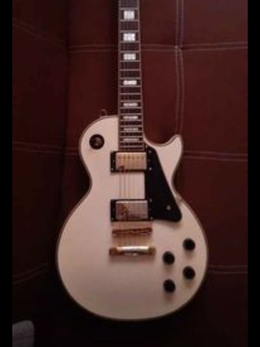 Guitarra EpiPhone Les Paul Custom 