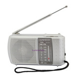 Radio Portatil Winco Am/fm Tamaño Ideal