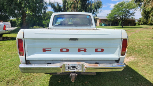 Ford F-100 221 6 Cilindros