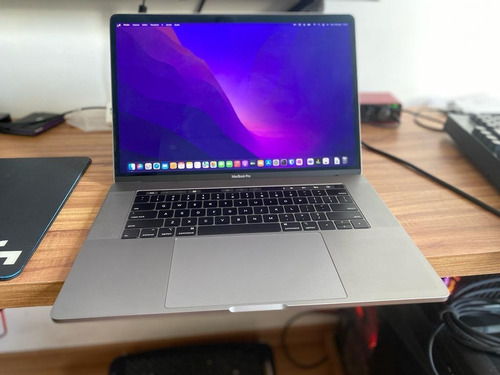 Macbook Pro ''15 2018 Touchbar I9 32gb 1tb Nvme