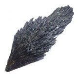 Pedra Cianita Negra Vassoura Bruxa 1kg Cristal Natural Bruta