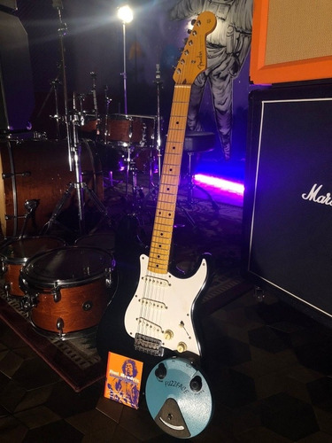 Guitarra Fender Stratocaster Japonesa