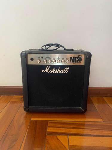 Amplificador Marshall Mg15r