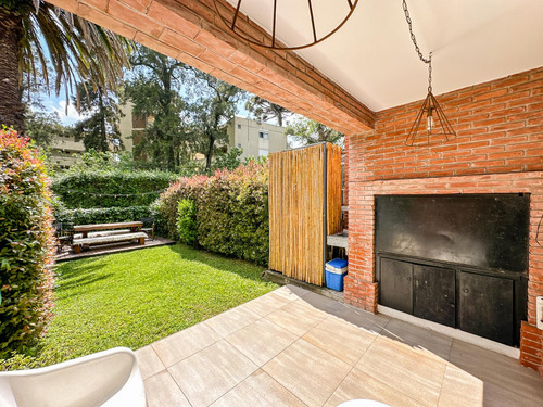 Casa En Venta Tigre, Complejo Cerrado, Seguridad 24 Hs, Jardin, Dos Cocheras