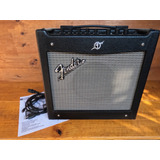 Amplificador Fender Mustang I (v.2)