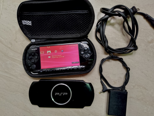 Sony Psp-3000 Slim + Juegos + Estuche Y Cargador Original