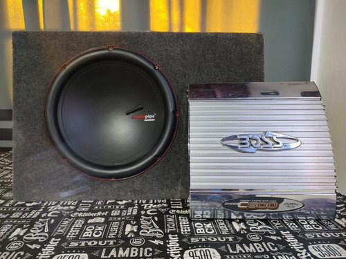 Woofer Audiopipe + Potencia Boss