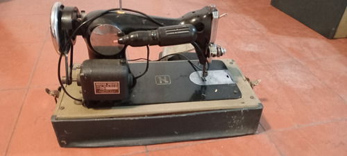  Maquina De Coser Antigua. Necchi