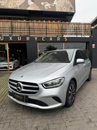 Mercedes Benz B200 2019