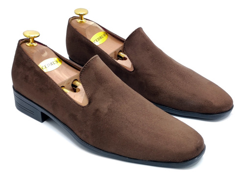 Zapatos Loafer  Gamuza Cafe  Outfit Colombia