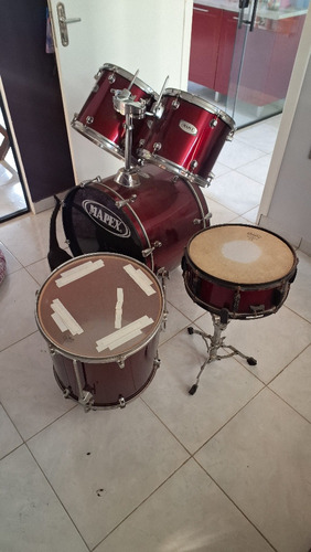 Bateria Mapex Com Caixa Pearl, Estante, Pratos E Abafadores