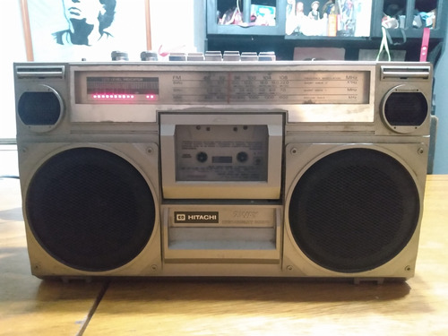 Radiograbador Hitachi Vintage 