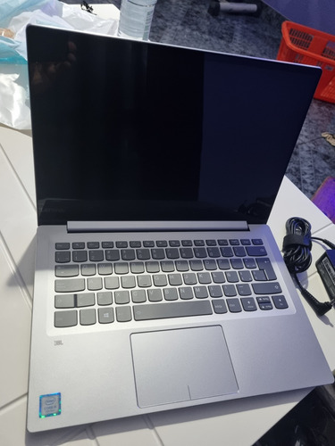 Notebook Lenovo Ideapad 720s- 14ikb No Funciona!!!