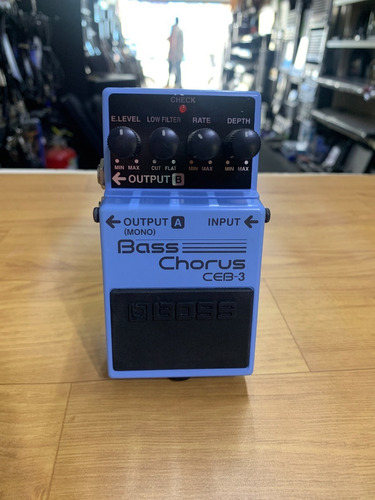 Pedal Boss Bass Chorus Ceb-3 - Loja Jarbas Instr