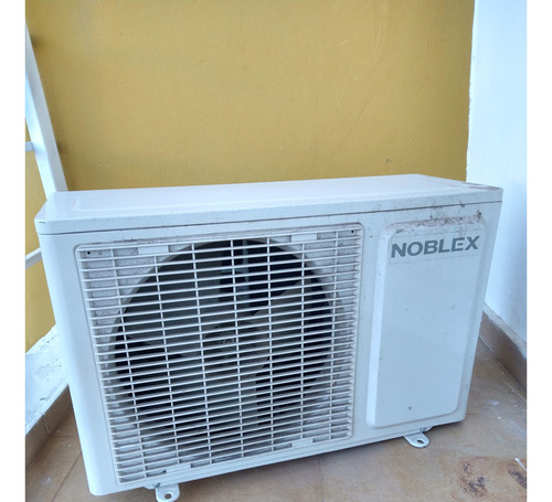 Aire Acondicionado Noblex Tipo Split Frio-calor