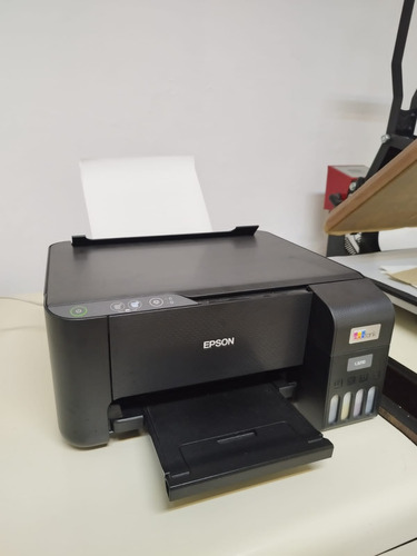 Impresora A Color Multifunción Epson Ecotank L3210 Negra 220