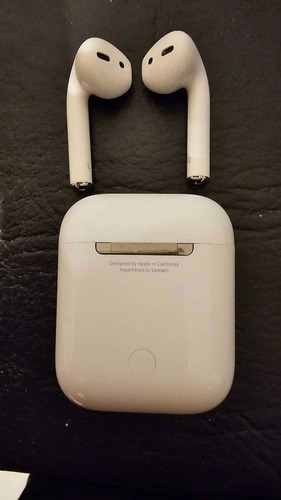 Apple AirPods 2da Generación Con Estuche De Carga Y Cable